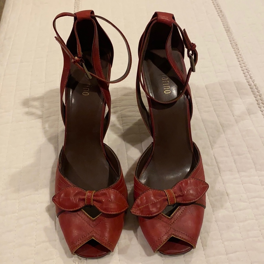 Ann Marino Vintage Red Heels sz 10